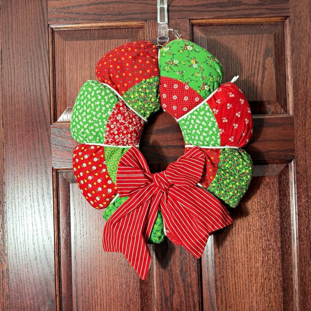 Vtg Handmade Puffy Fabric Christmas Wreath Calico Red Green Striped Cottagecore